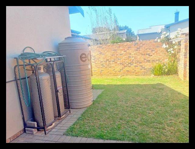 3 BEDROOM HOUSE FOR SALE IN POMONA